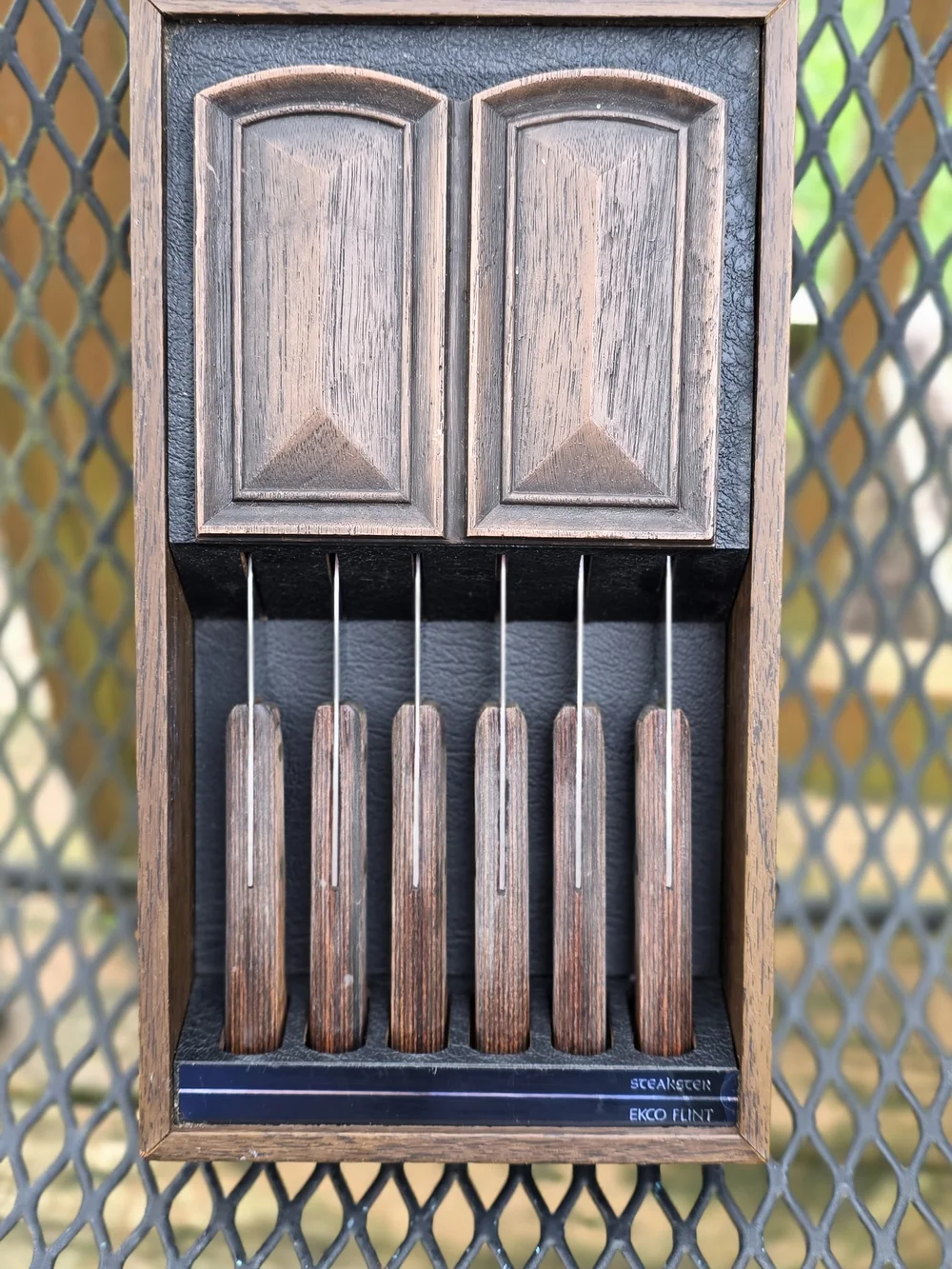 Wood Handle Steak Knives Set with Presentation Box - Brown